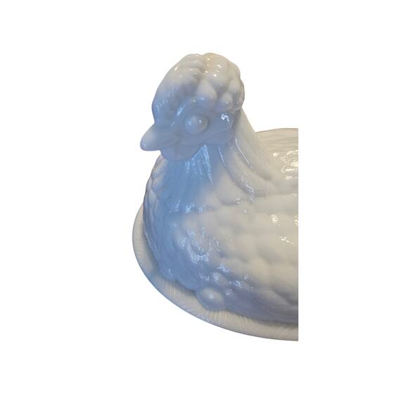 Fenton Art Glass Milk Glass Chicken Hen on Nest Top Piece Only - Picture 2 of 5